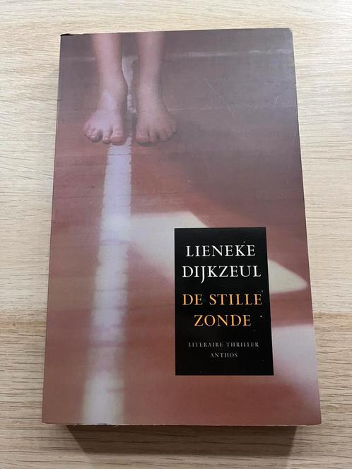 Lieneke Dijkzeul - De stille zonde, Boeken, Thrillers, Zo goed als nieuw, Nederland, Verzenden