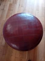 Bruine vintage poef, Huis en Inrichting, Ophalen of Verzenden, Rond, Minder dan 50 cm, Minder dan 50 cm