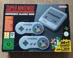 Super Nintendo (SNES) Classic Mini - nieuwstaat, Spelcomputers en Games, Ophalen of Verzenden, Zo goed als nieuw, Met 2 controllers
