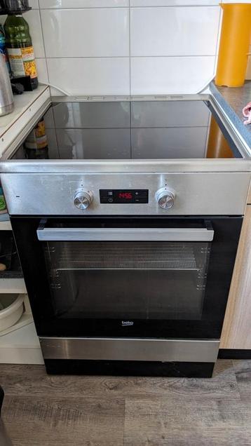 Beko RVS inductiefornius met oven beschikbaar voor biedingen