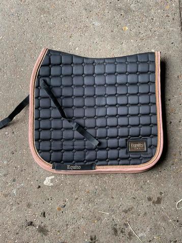 Equito rosegold/black dekje dressuur Cob beschikbaar voor biedingen