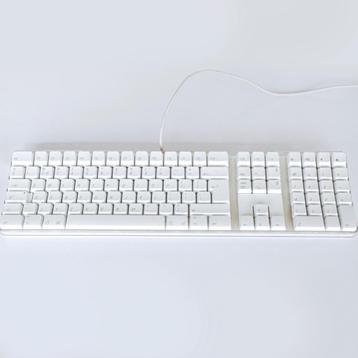 Vintage Mac toetsenbord 109 Keys beschikbaar voor biedingen