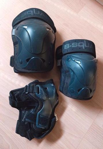 Bescherm set v skeelers skateboard etc beschikbaar voor biedingen