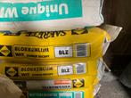 2 zakken blokkenlijm, Doe-het-zelf en Verbouw, Metselstenen, Ophalen, Zo goed als nieuw, Overige typen