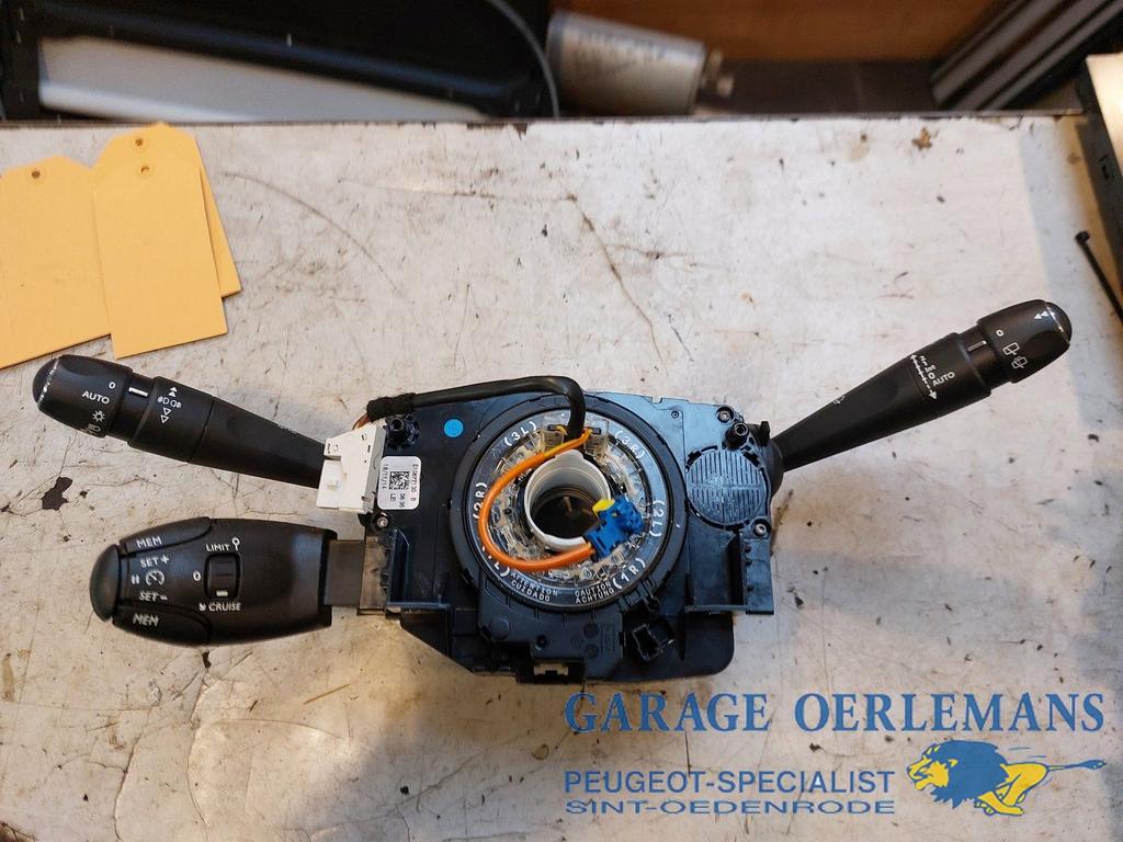 combischakelaar stuurkolom peugeot 308 sw t9 98110239ZD, Gebruikt, -, -, ARN erkend