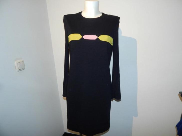 Gianni Versace designer vintage jurk abstracte look IT 42, Kleding | Dames, Jurken, Zo goed als nieuw, Maat 36 (S), Zwart, Knielengte