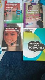 DOKTER ASSISENT BOEKEN, Ophalen of Verzenden, Zo goed als nieuw, Overige niveaus