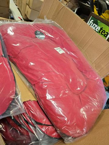 Honden Kussens - Verschillende Maten & Kleuren beschikbaar voor biedingen