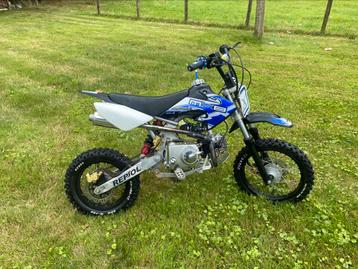 Crossmotor Dirtbike Pitbike 110cc beschikbaar voor biedingen