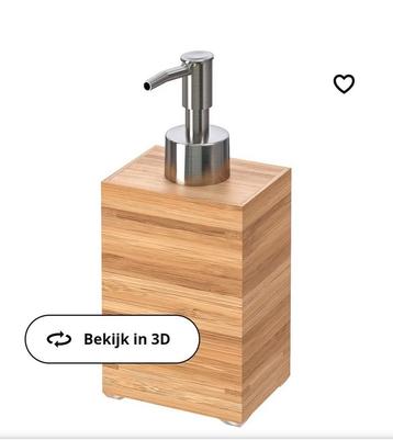 Houten zeepdispenser en zeepbakje  beschikbaar voor biedingen