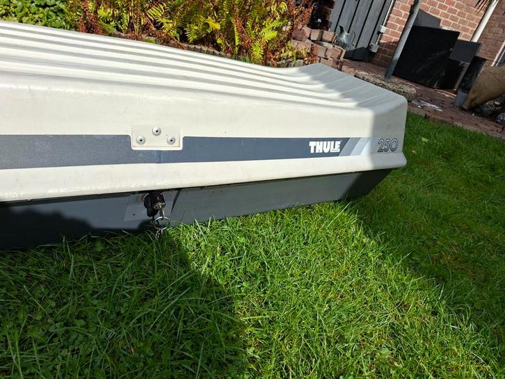 Thule 250 Ski Box - Dakbox, Auto diversen, Dakkoffers, Gebruikt, Ophalen of Verzenden