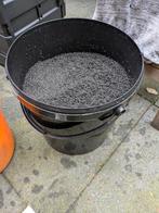 Zwarte kwartszand met keien, Ophalen, Zo goed als nieuw, Grind, Zand of Voedingsbodem