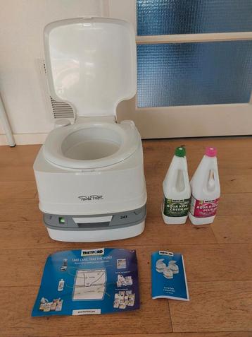 Z.g.a.n. Thetford Porta Potti 345 chemisch toilet beschikbaar voor biedingen