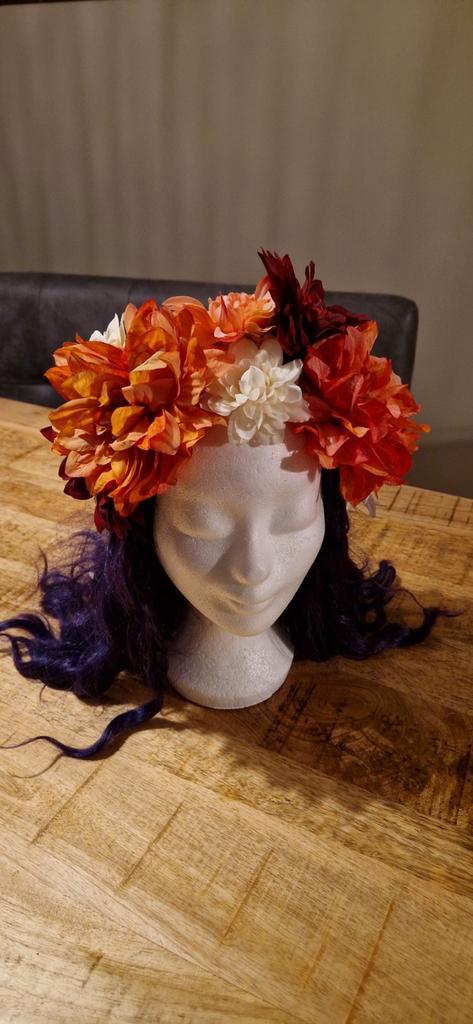 Bloemenkrans handgemaakt carnaval, Kleding | Dames, Carnavalskleding en Feestkleding, Nieuw, Accessoires, Carnaval, Ophalen of Verzenden