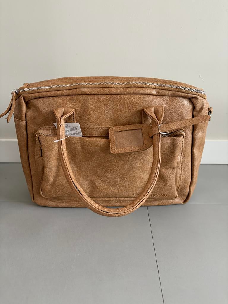 Ralph Boyer Yara Liver luiertas - Nieuw met prijskaartje, Ophalen of Verzenden, Nieuw, Schoudertas