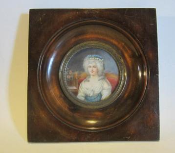 Antiek handgeschilderd miniatuur portret dame in zetel/3 beschikbaar voor biedingen