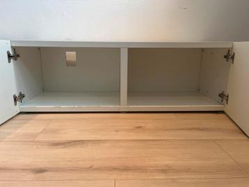 Twee IKEA BESTA kasten (60x40 & 120x40) met snoeruitsparinge - afbeelding 5