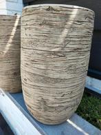 2 stuks potten/ vazen, Tuin en Terras, Bloempotten, Ophalen, Kunststof, Rond, Binnen