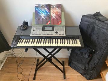 Complete keyboard set Medeli A800 beschikbaar voor biedingen