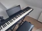 Roland FP-30X + standaard + kruk +  pedaal + koptelefoon, Muziek en Instrumenten, Piano's, Ophalen, Zwart, Digitaal, Zo goed als nieuw