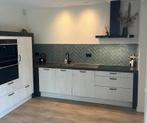 Inbouwkeuken compleet met apparatuur alles 2019, Huis en Inrichting, Keuken | Complete keukens, Ophalen, Zo goed als nieuw, Kunststof