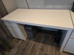 Ikea Malm Bureau 140x73x65 in zeer goede staat, Huis en Inrichting, Bureaus, Ophalen, Zo goed als nieuw