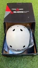 Triple eight skate helm - wit - zo goed als nieuw - xs/s, Ophalen of Verzenden, Zo goed als nieuw, XS, Triple Eight