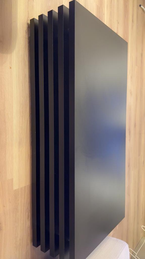 Nieuwe zwarte salontafel Meubella - te groot!, Huis en Inrichting, Tafels | Salontafels, Nieuw, Minder dan 50 cm, 100 tot 150 cm