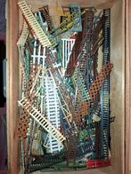 Heel veel hekjes voor ho banen, Hobby en Vrije tijd, Modeltreinen | H0, Ophalen of Verzenden, Gelijkstroom of Wisselstroom, Brug, Tunnel of Gebouw