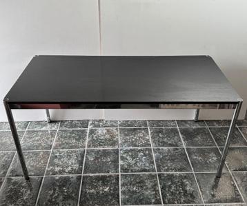 USM HALLER design Bureautafel 160x80cm Black oak beschikbaar voor biedingen