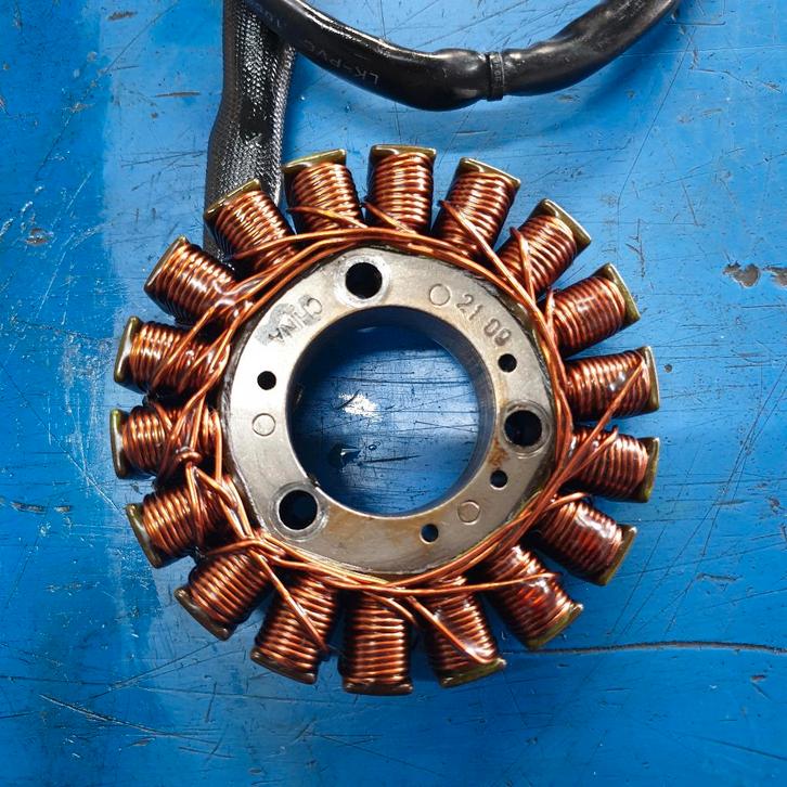 Ontsteking - stator voor piaggio beverly 500 master blok x10, Fietsen en Brommers, Brommeronderdelen | Scooters, Gebruikt, Piaggio