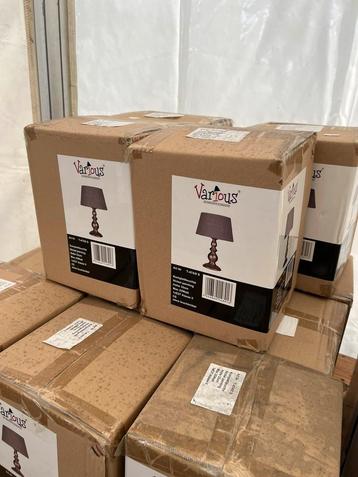 Partij lampen nieuw 250 stuks bieden  beschikbaar voor biedingen