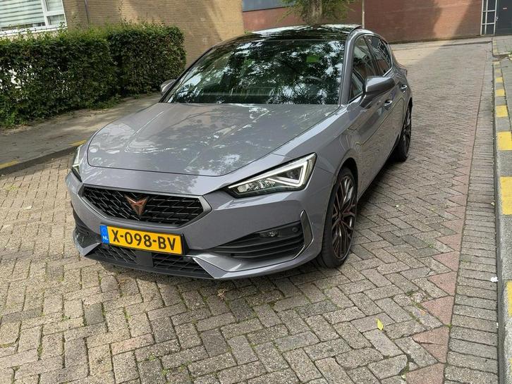 Cupra Leon | Dealeronderhouden | 96469 km|Topstaat|X-098-BV, Auto's, Cupra, Particulier, Leon, ABS, Achteruitrijcamera, Adaptieve lichten