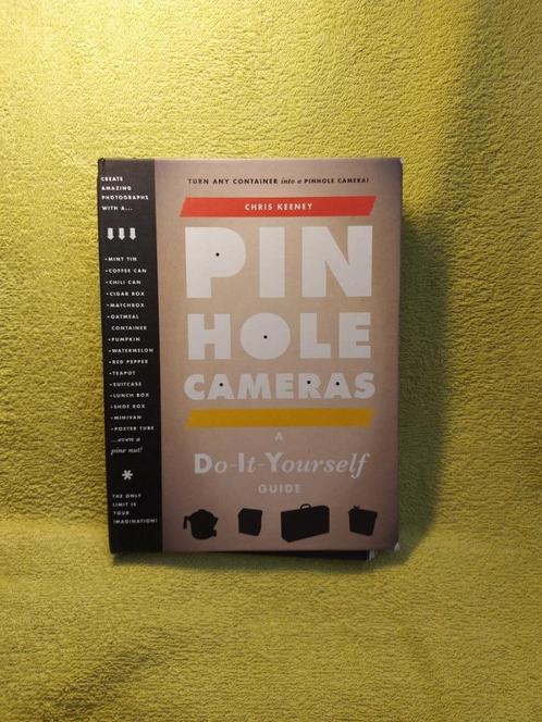 Pinhole cameras - Chris Keeney. A do-it-yourself guide., Boeken, Hobby en Vrije tijd, Zo goed als nieuw, Ophalen of Verzenden