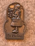 Efteling pin nostalgie Roodkapje, Ophalen of Verzenden, Zo goed als nieuw, Button of Speldje