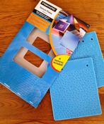 texture plates van Fiskars - Dubbelzijdige embossing platen, Ophalen of Verzenden, Zo goed als nieuw, Frame of Mal, Overige merken