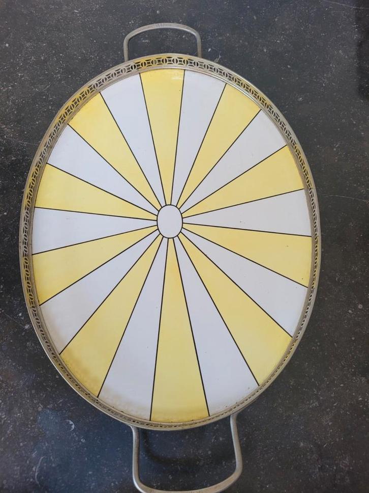 Vintage Dienblad met Stralenpatroon, Huis en Inrichting, Woonaccessoires | Dienbladen, Gebruikt, Metaal, Rond, Ophalen