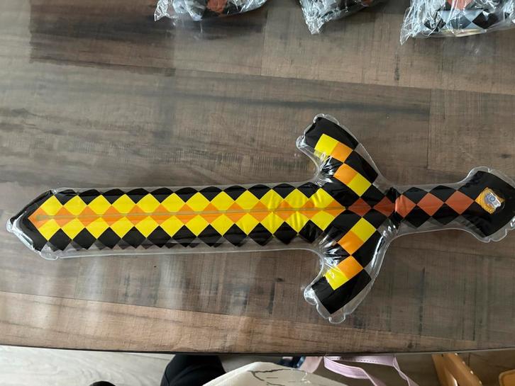 Opblaasbare Zwaarden Set - 12 Stuks, Kinderen en Baby's, Speelgoed | Overig, Nieuw, Jongen of Meisje, Ophalen of Verzenden