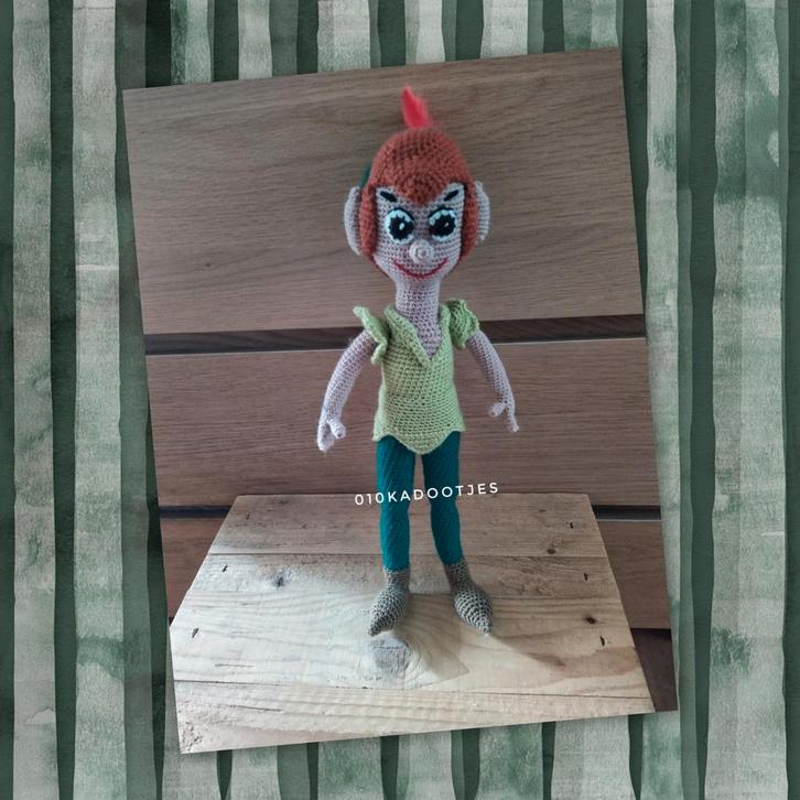 Nieuwe zelfgehaakte knuffels. Leuke Peter Pan pop., Verzamelen, Poppetjes en Figuurtjes, Zo goed als nieuw, Ophalen of Verzenden