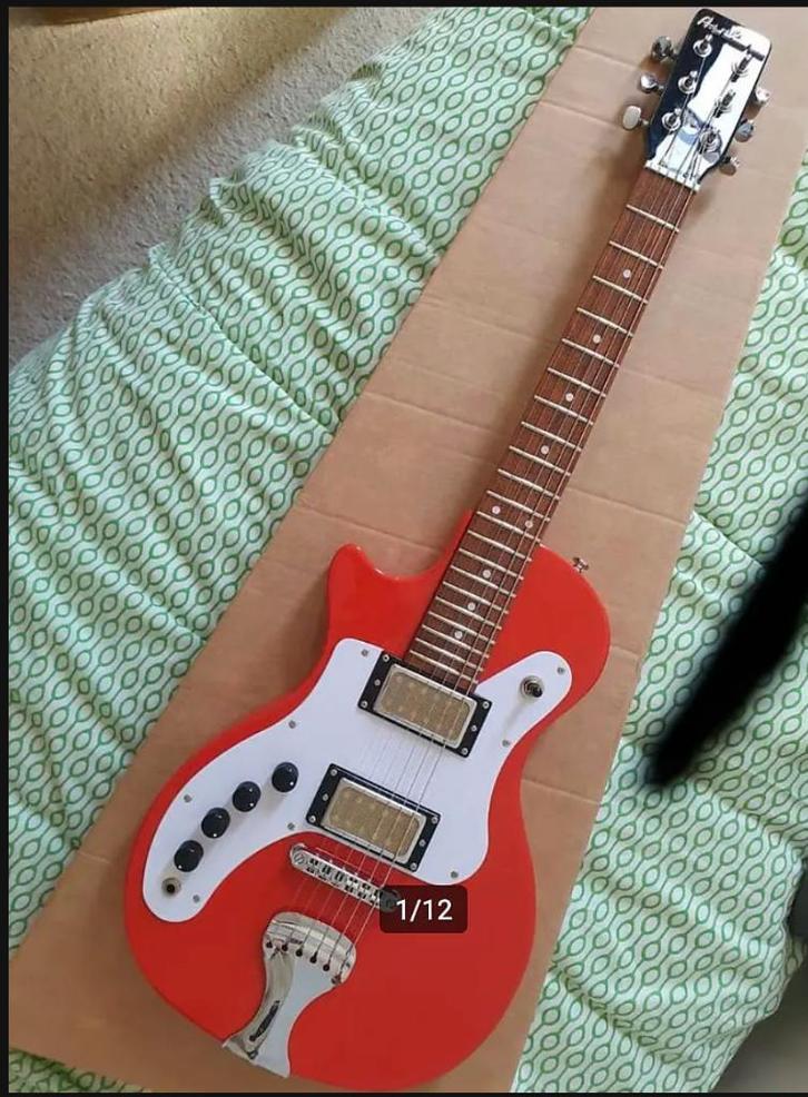 Airline (Eastwood) Thunderstick, linkshandige., Muziek en Instrumenten, Snaarinstrumenten | Gitaren | Elektrisch, Nieuw, Solid body