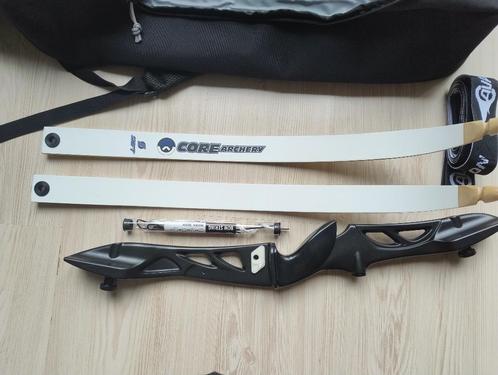 pijl en recurve boog + toebehoren, Sport en Fitness, Handboogschieten, Nieuw, Recurveboog, Ophalen of Verzenden
