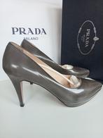 Zgan! Prada pumps maat 40 inclusief verpakking, Ophalen of Verzenden, Zo goed als nieuw, Zwart