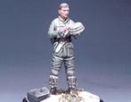 Resin	German Fallschirmjager 1941 incl. resin base	1/35, Ophalen of Verzenden, Nieuw, 1:35 tot 1:50