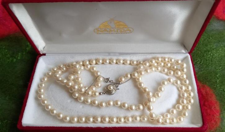 Namida parelcollier + bijpassende armband in originele etui, Sieraden, Tassen en Uiterlijk, Kettingen, Zo goed als nieuw, Overige materialen