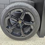 Lamborghini Urus Winterset Origineel 21 inch - Nieuwstaat!, Ophalen, Gebruikt, Banden en Velgen, Terreinwagen
