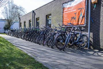 NAGEKEKEN FIETSEN, STADSFIETS, HERENFIETS, FIETS, BICYCLE beschikbaar voor biedingen