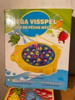 Visspel met draaiende tafel met bewegende visbekjes, Hobby en Vrije tijd, Drie of vier spelers, Ophalen of Verzenden, Gebruikt