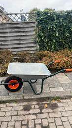 Kruiwagen 85L in uitstekende staat, Tuin en Terras, Kruiwagens, Ophalen of Verzenden, Zo goed als nieuw