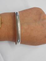 Zilveren slavenarmband met gedecoreerde bovenzijde nr.2259