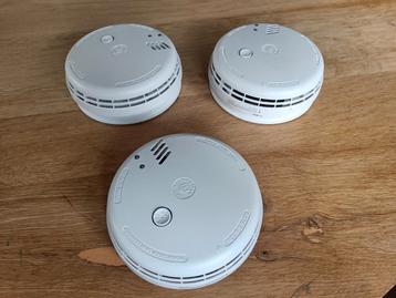 Rookmelder (3 stuks) beschikbaar voor biedingen